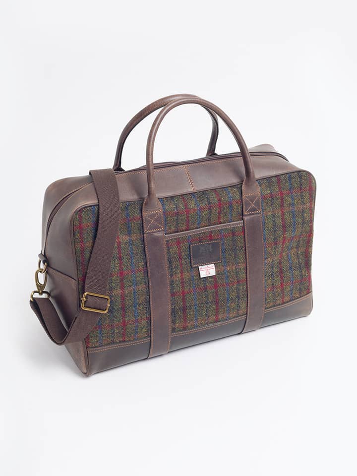 Rear of Harris Tweed & Leather Holdall